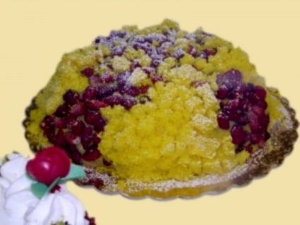 torta mimosa e frutti di bosco