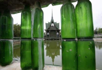 bottletemple5.jpg bottletemple5.jpg