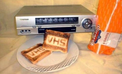 vhstoaster.jpg vhstoaster.jpg